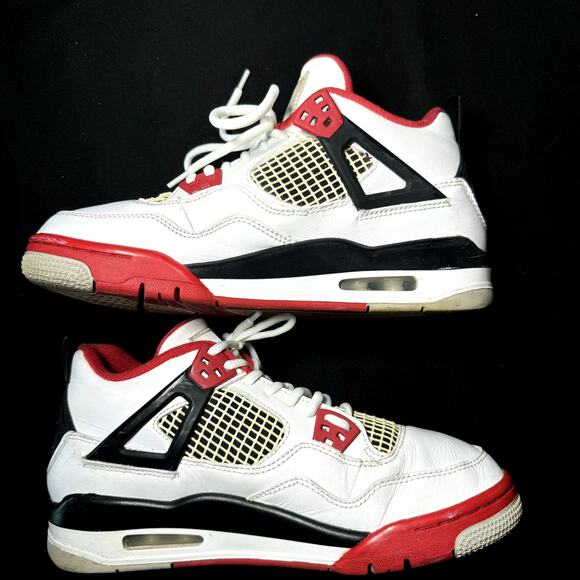 Size 6.5 - Nike Air Jordan 4 Retro OG GS Fire Red 2020 Men's Shoes - Picture 3 of 9